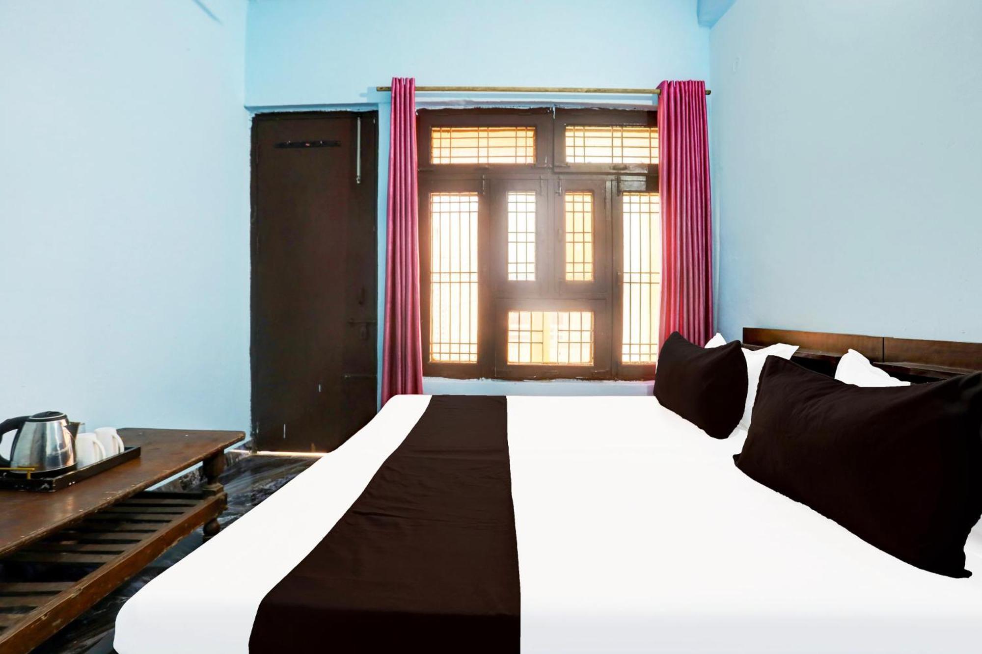Spot On New Diamond Guest House Rudrapur 外观 照片