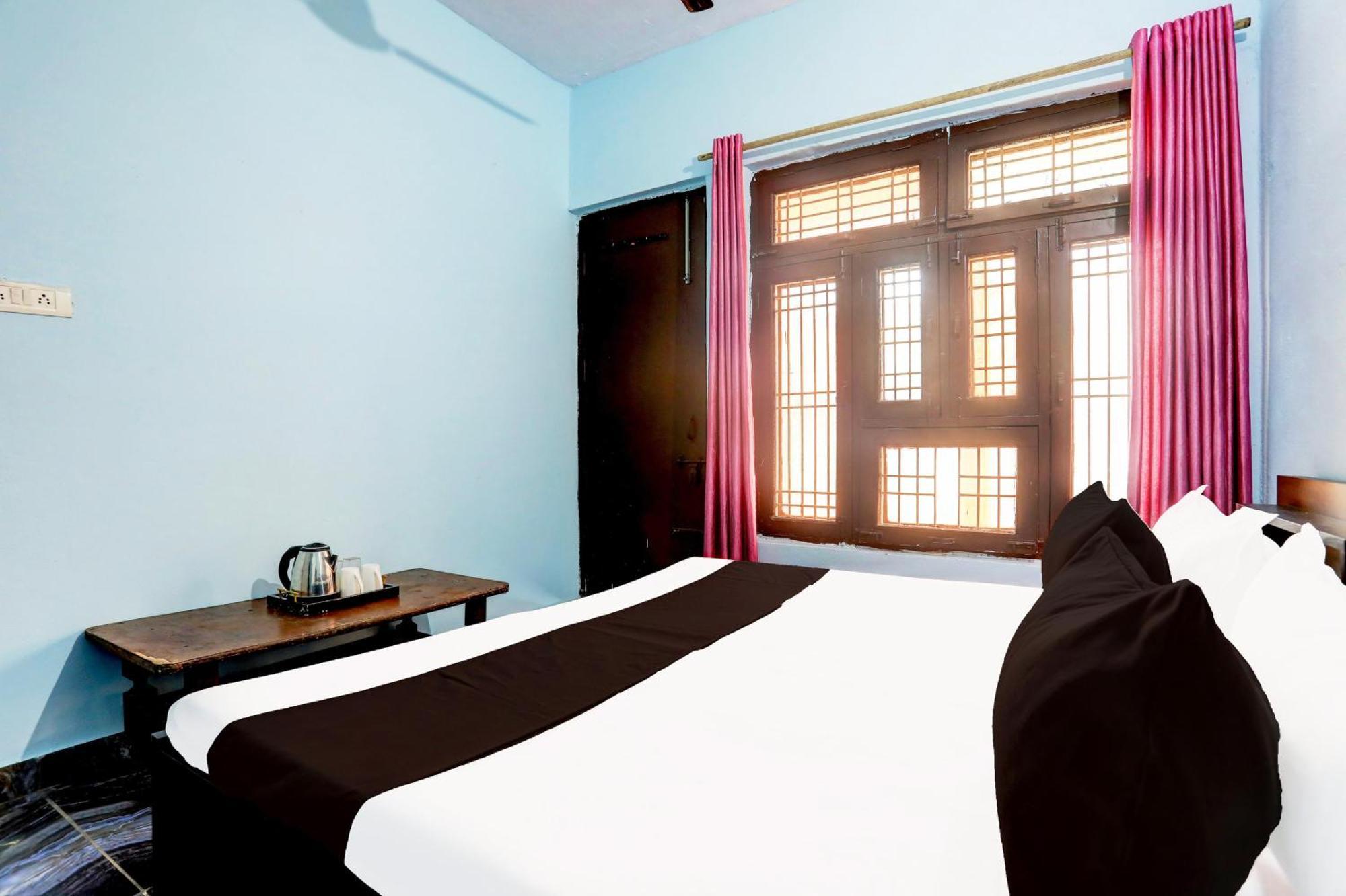 Spot On New Diamond Guest House Rudrapur 外观 照片